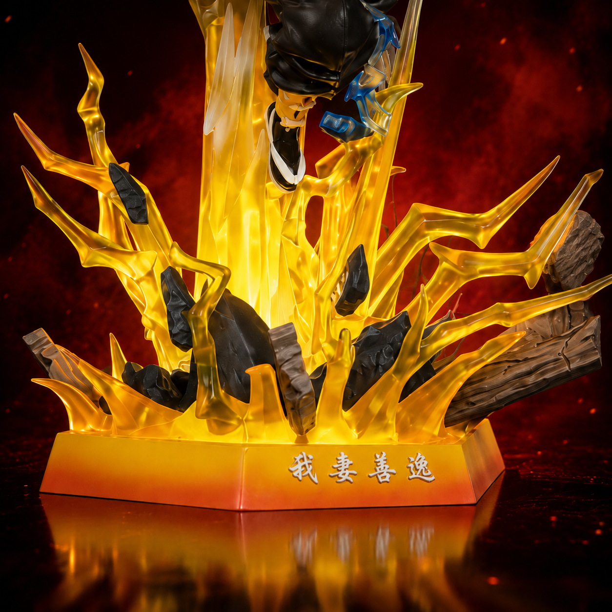 Demon Slayer Zenitsu Agatsuma Thunder Breathing Action Figure | 32 cm Premium Anime Collectible